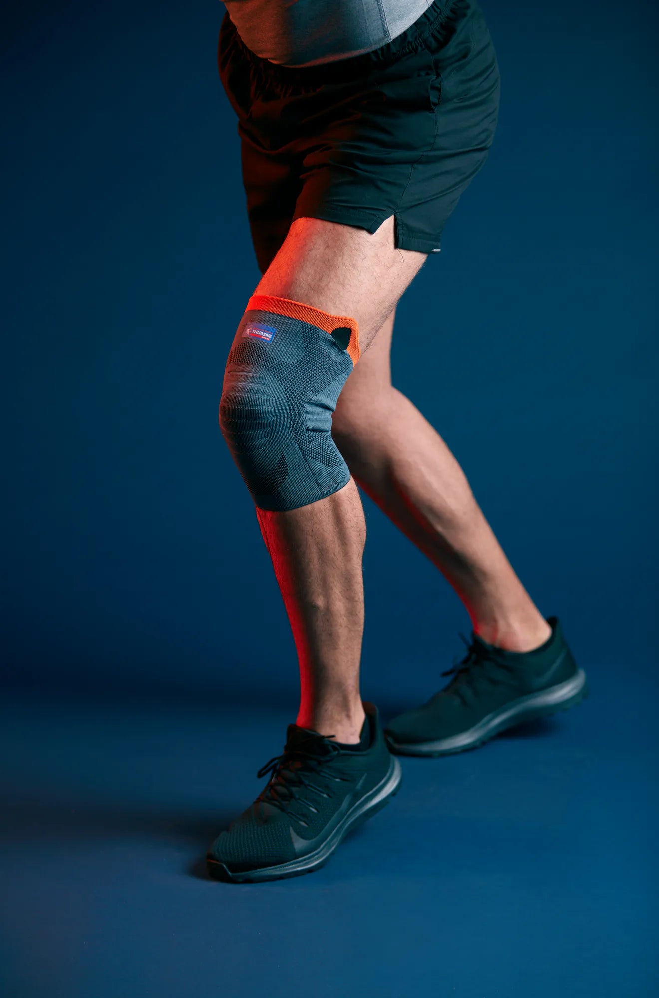 REINFORCED KNEE SUPPORT (354)